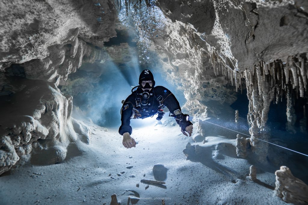 grotta immersione messico